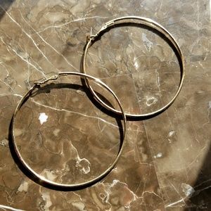 🔥On-Trend Gold Earrings🔥